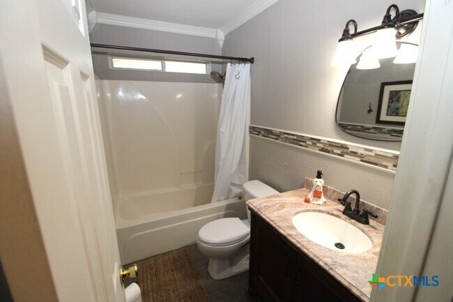 Building Photo - 775 Cactus Ln