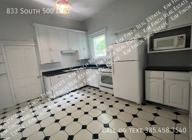 Building Photo - 833 S 500 E