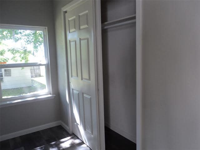 Building Photo - 632 Nunnalee Ave