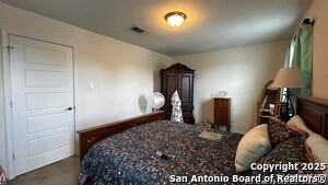 Building Photo - 2607 Bluff Cross