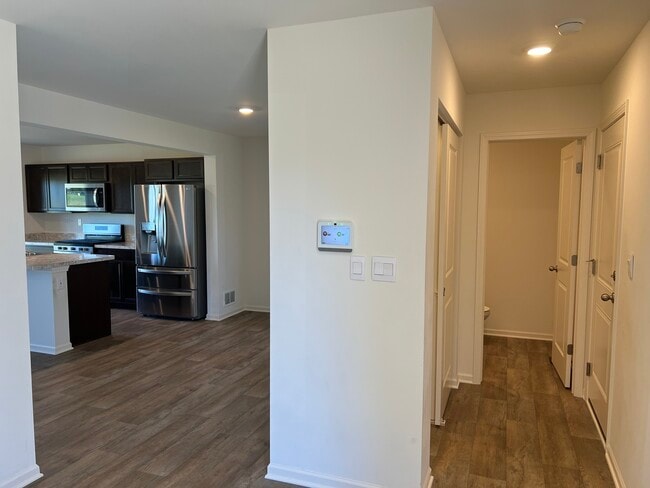 Building Photo - 7615 Violet Ln