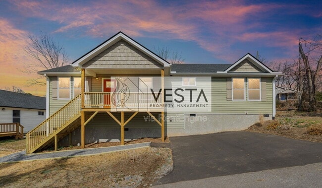 Building Photo - 110 Deaver Park Cir