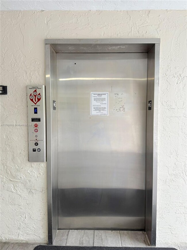 Building Photo - 8260 SW 210th St