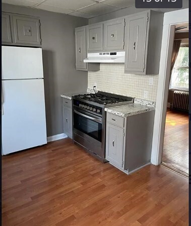 Building Photo - 24 Circular Ave