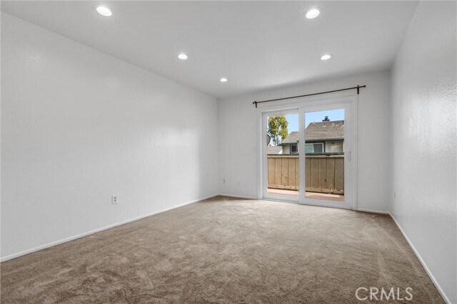Building Photo - 4526 Heil Ave