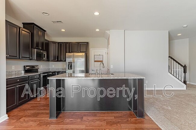 Building Photo - 125 Middleby Way