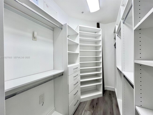 Building Photo - 2955 NW 126th Ave