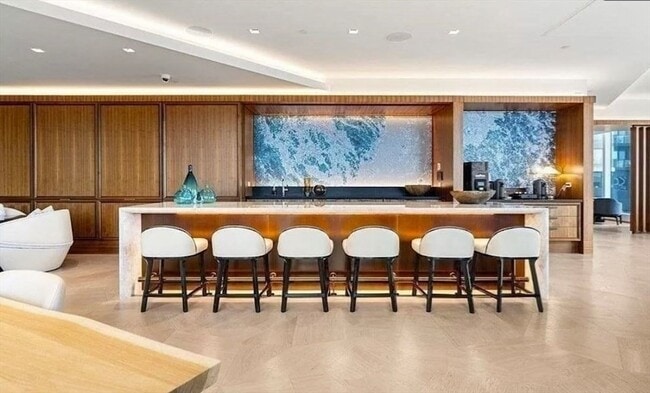 Building Photo - 150 Seaport Blvd