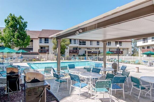 Building Photo - Charming Upgraded 1 Bed/1 Bath Condo at Mission Verde!