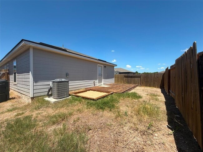 Building Photo - 614 Aplite Pass