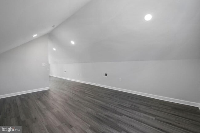 Building Photo - 4707 Tuckerman St