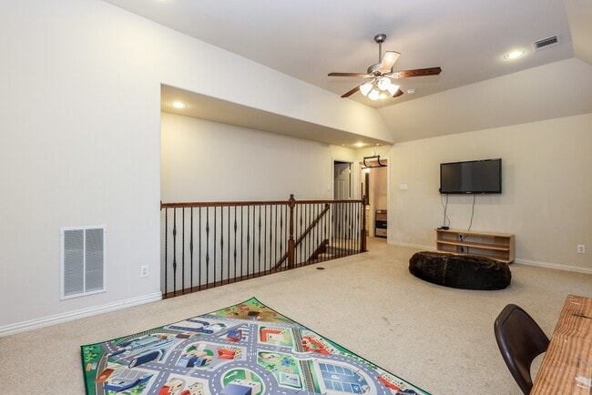 Building Photo - 17007 Thomastone Ln