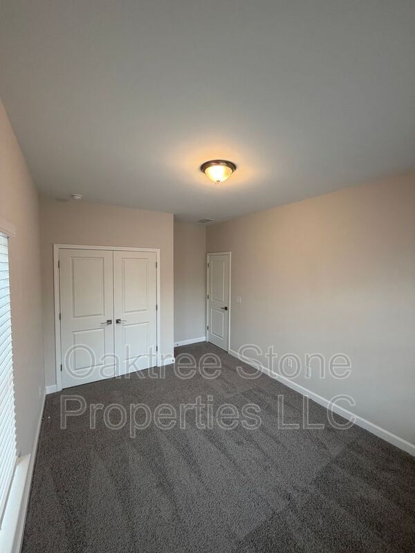 Building Photo - 1973 Hollywood Rd