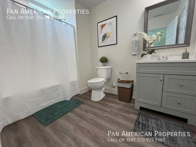 Building Photo - 1033 S Montebello Blvd