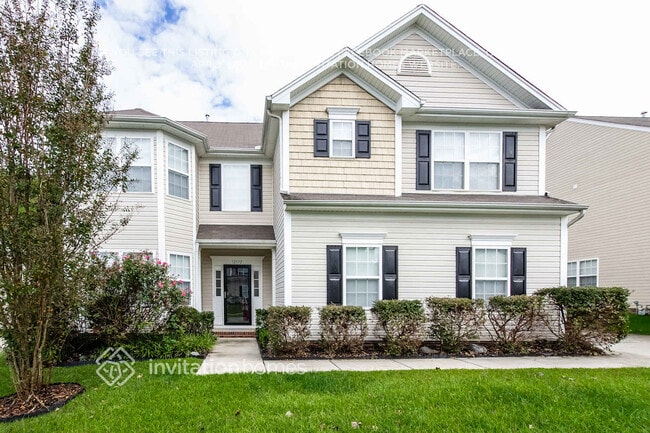 Building Photo - 12132 Palomar Dr