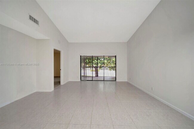 Building Photo - 204 Congressional Way