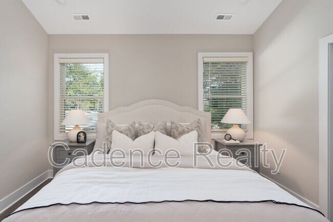 Building Photo - 1791 Perimeter Lp