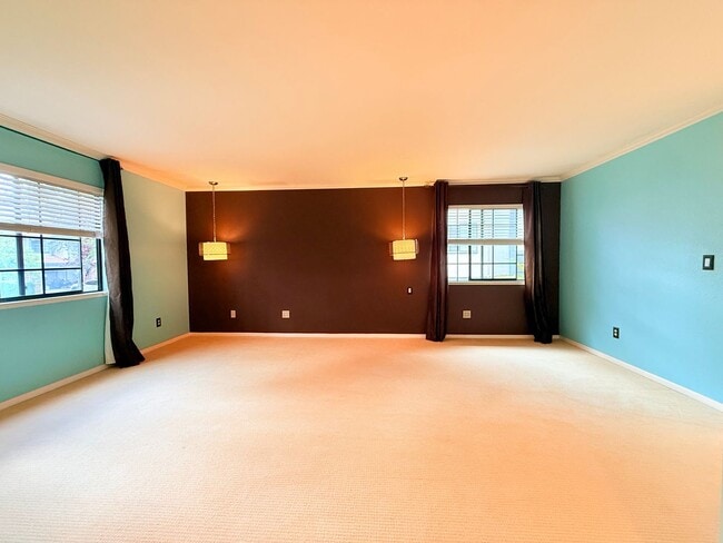 Building Photo - Charming and Move-in Ready, 3BD/2.5BA, Two-Story Townhome in Canyon Green at Canyon Lakes in San ...