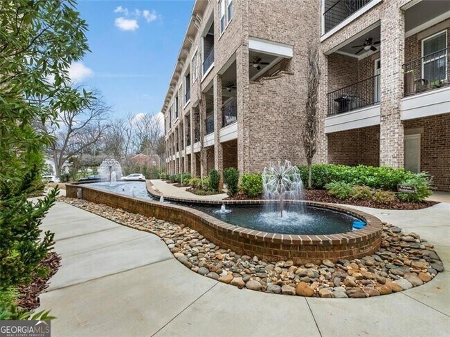 Building Photo - 339 Brownstones Cir NE