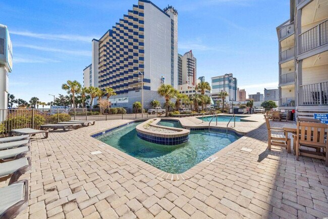 Building Photo - 2000 S Ocean Blvd