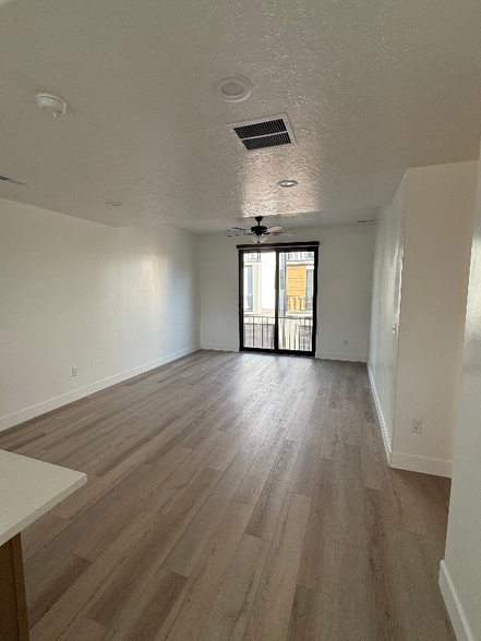 Building Photo - 43 N 100 E