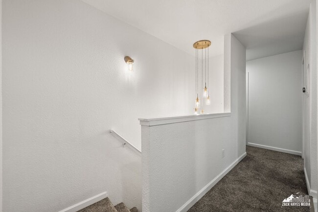 Building Photo - 6627 Zurich St