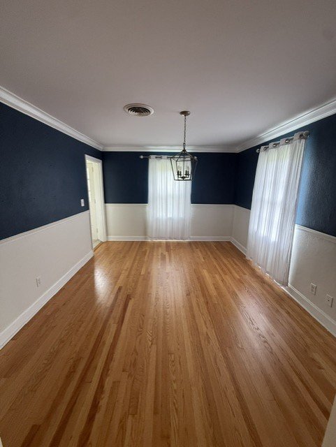 Building Photo - 2418 Cres Club Dr