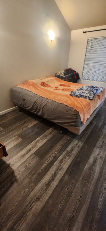 Building Photo - 2806 NE 145th Ave