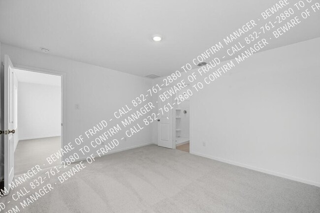 Building Photo - 416 Finch Cir