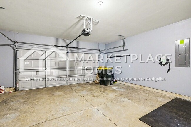 Building Photo - 106 Kentucky Oaks Trail