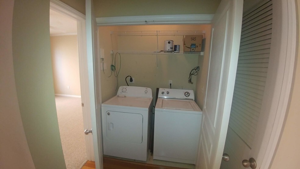 Washer Dryer - 10 Perimeter Summit Blvd