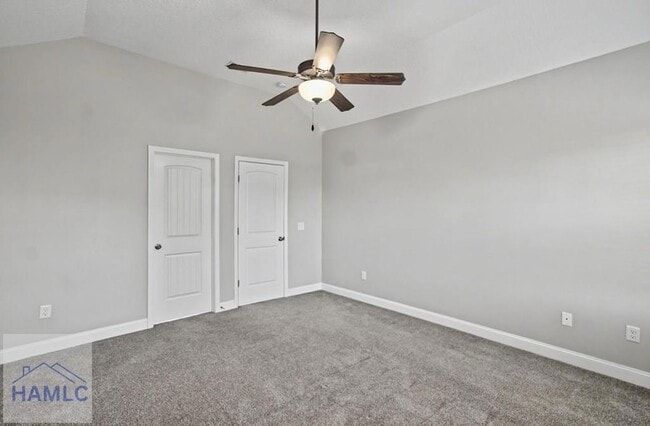 Building Photo - 147 Rimes Ave SE