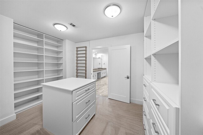 Building Photo - 13419 Preston Cliff Ct