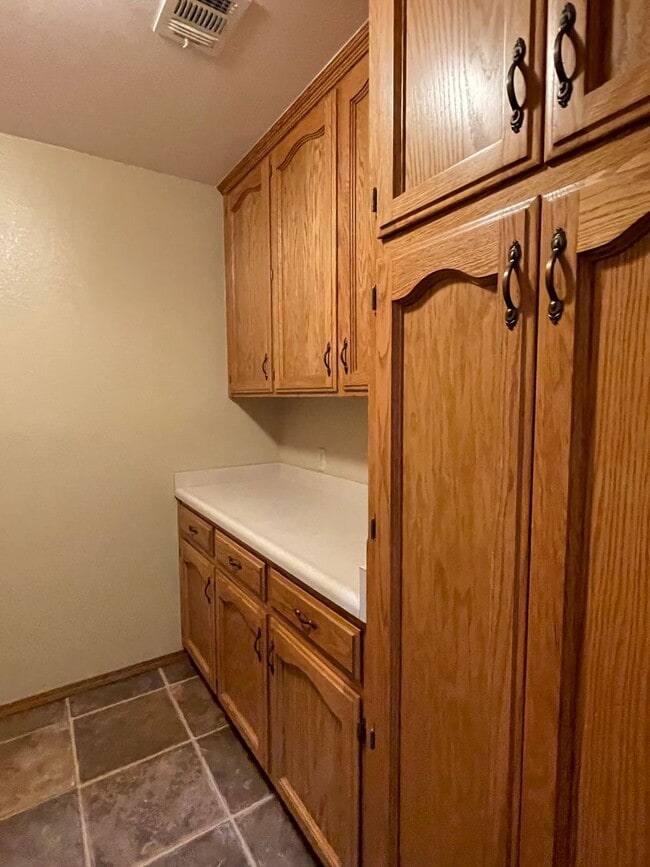 Building Photo - Charming home coming soon in NE Visalia!