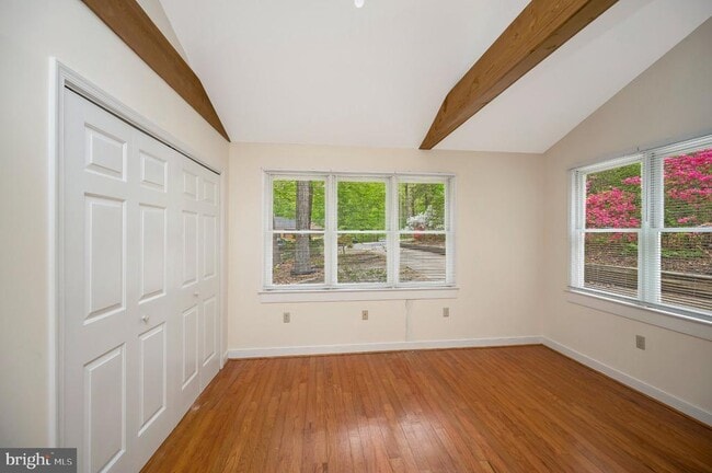Building Photo - 130 Spring Wood Dr