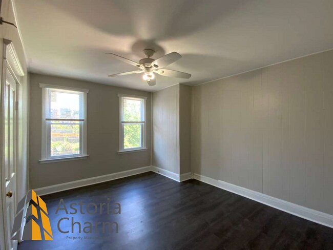 Building Photo - 3 Bedroom 1.5 Bath Baltimore Home with Finished Basement and Fenced Yard