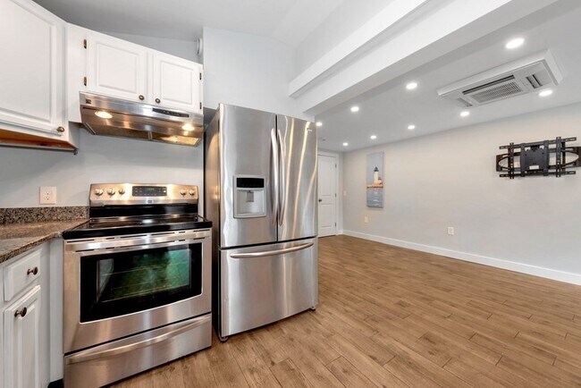 Building Photo - 19 Winthrop Ave