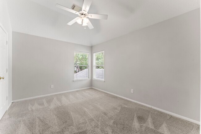 Building Photo - 131 Little Mill Pl