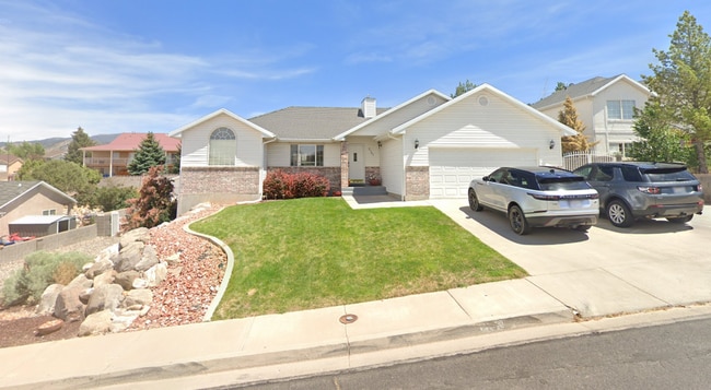 Building Photo - Beautiful home in Cedar City