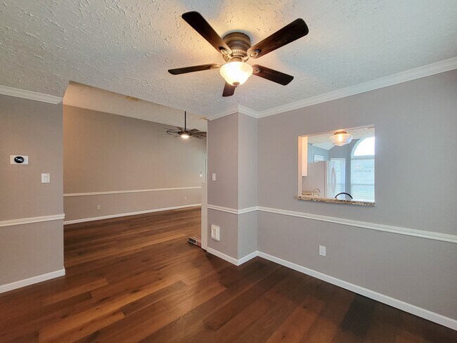 Building Photo - 14407 Sun Harbor Dr