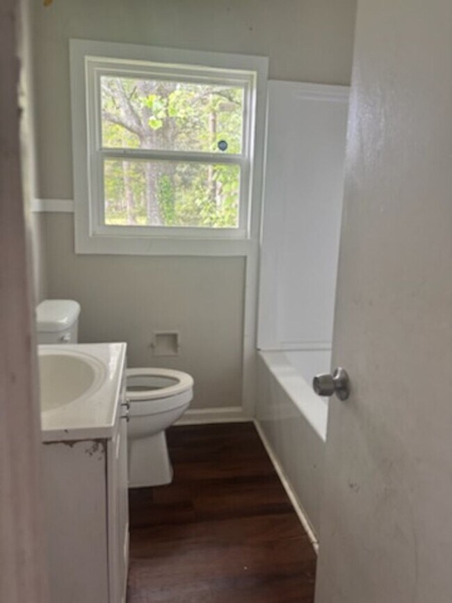 Building Photo - 5211 Robinson Rd