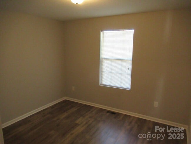 Building Photo - 4580 Maiden Hwy