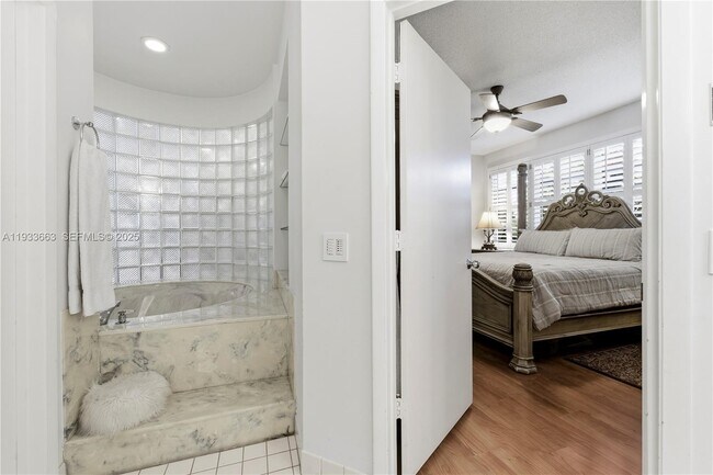 Building Photo - 2607 Holy Cross Ln