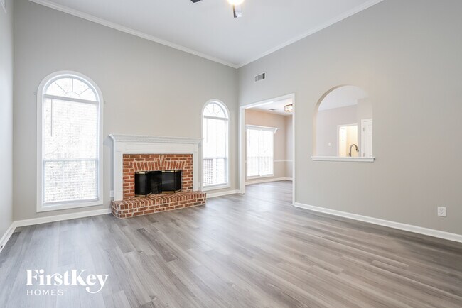 Building Photo - 5320 Parkside Trail