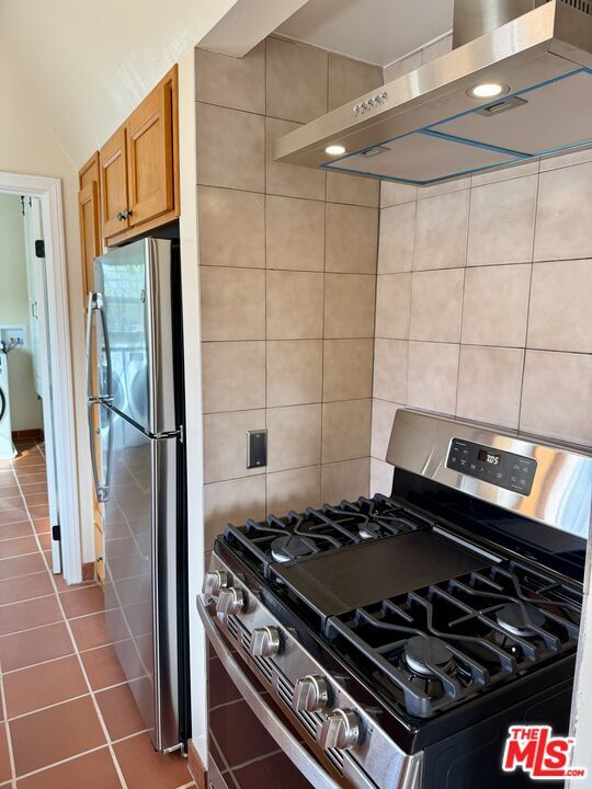 Building Photo - 1227 Ridgeley Dr