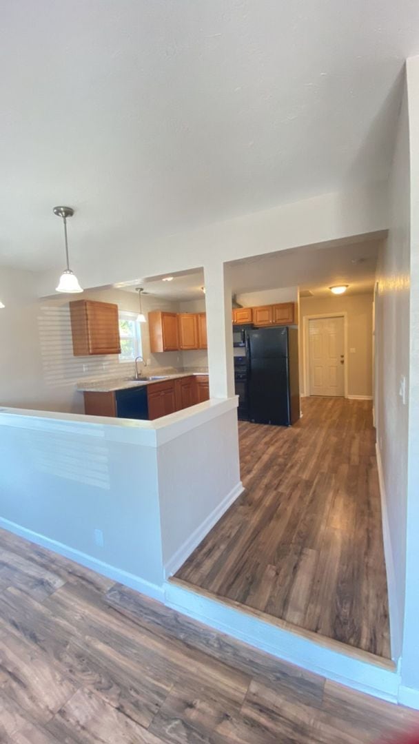 Building Photo - Adorable one bedroom one bathroom home!