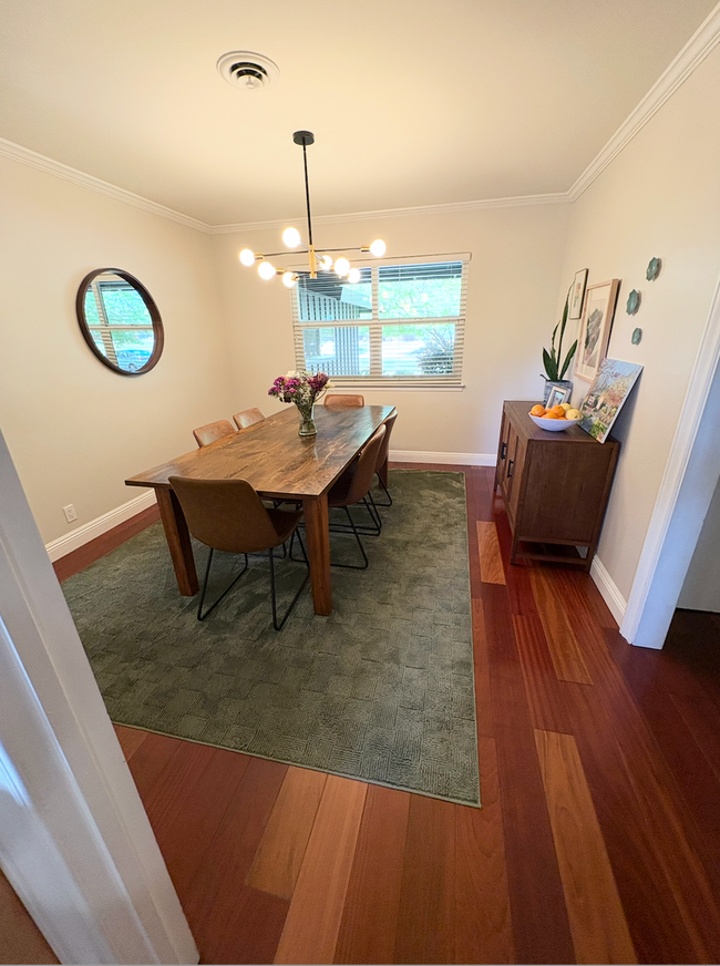 Building Photo - Beautiful Home in Lovely Community