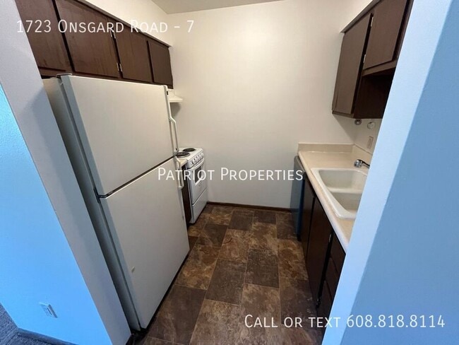 Primary Photo - 1723 Onsgard Rd