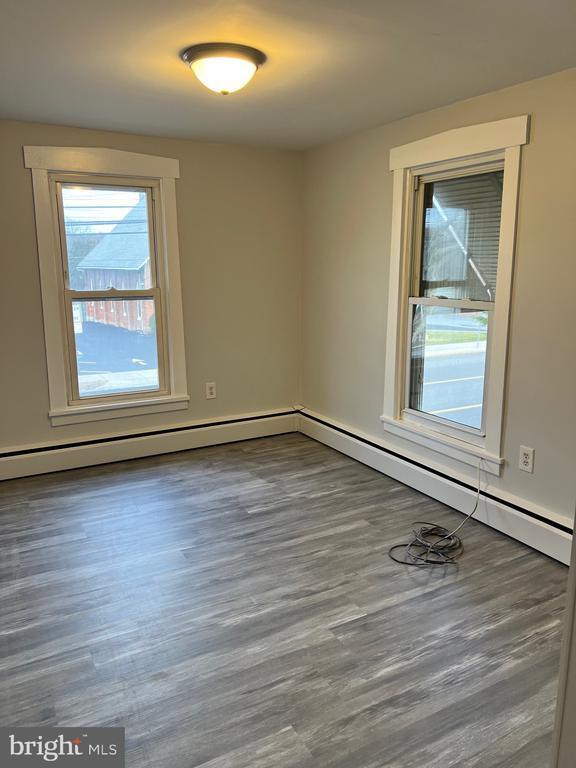 Building Photo - 170 W Penn Ave