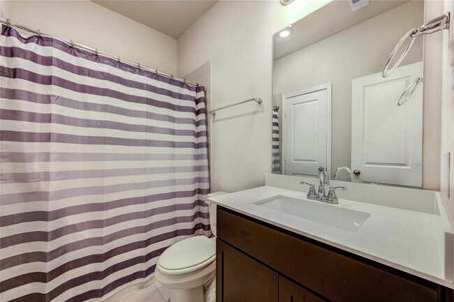 Building Photo - 31416 Cedar Elm Trl